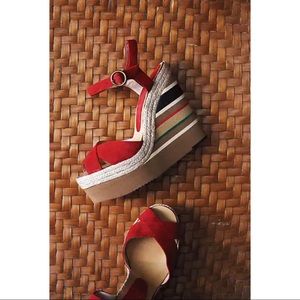 💥 Andre Assous Striped Suede Strata Platforms